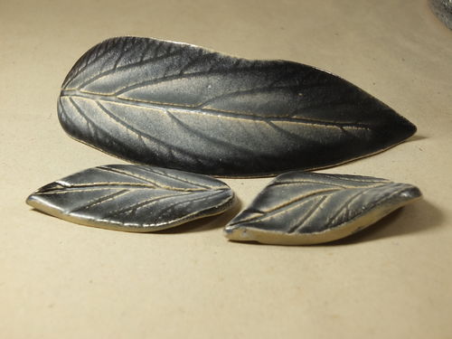 Kabelabdeckung Blätter-Set grau und schwarz, matt