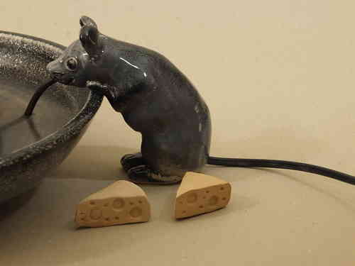 Kabelabdeckung "Maus" graueffekt glänzend