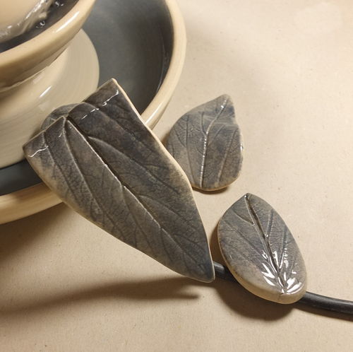 Kabelabdeckung Blätter-Set grau glänzend